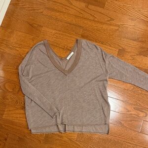 V-Neck Long Sleeve Top in Taupe